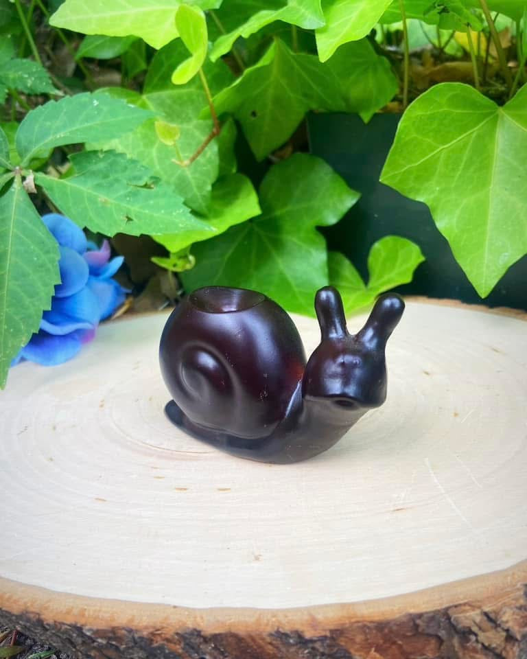 Snail Sphere Stand
