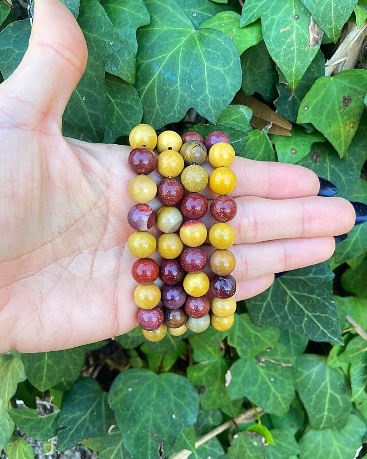 Mookaite Bracelets 10mm