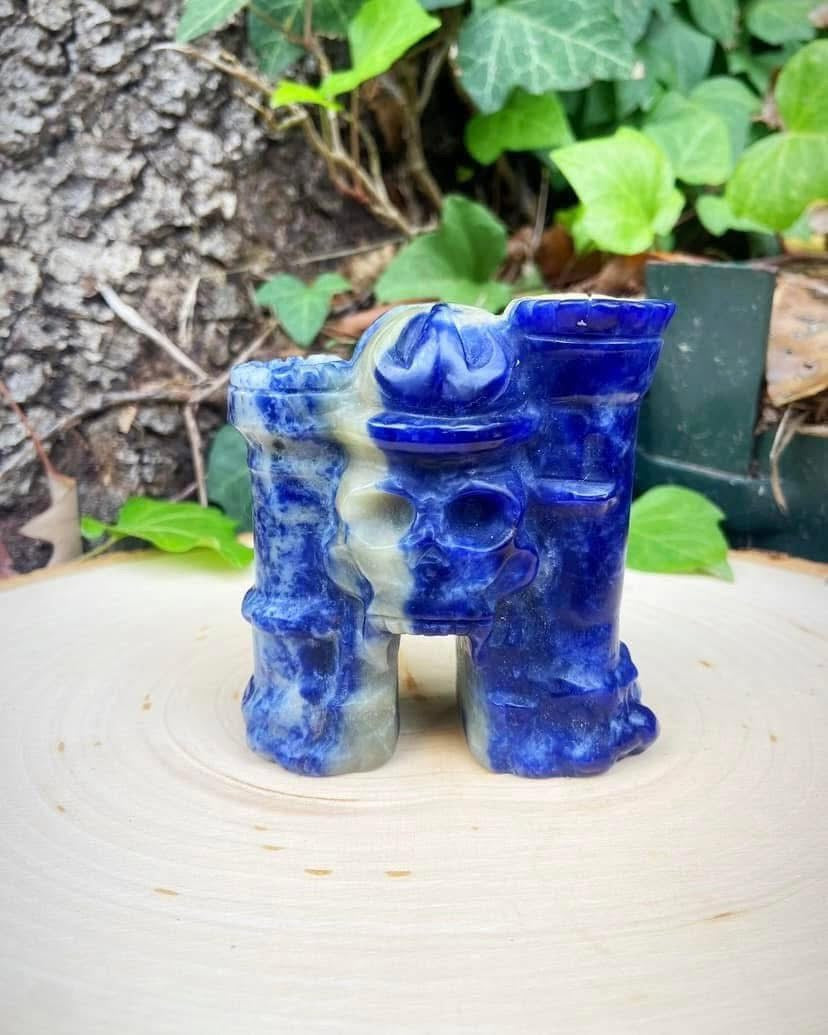 Sodalite Skull Castle