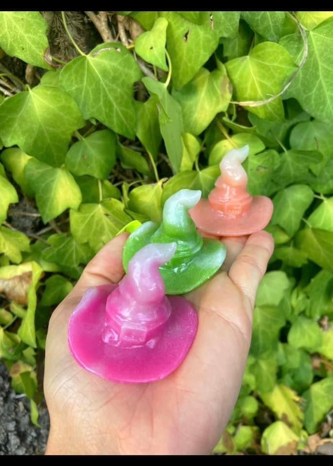 Glow Stone Witch Hats