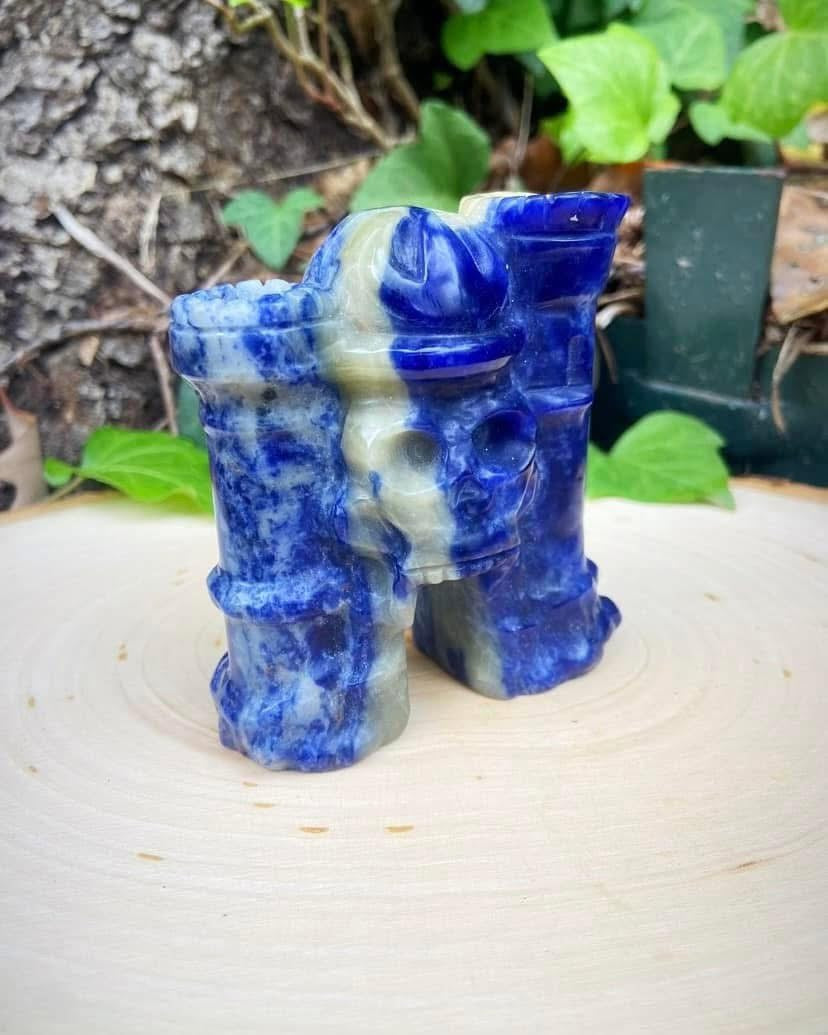 Sodalite Skull Castle
