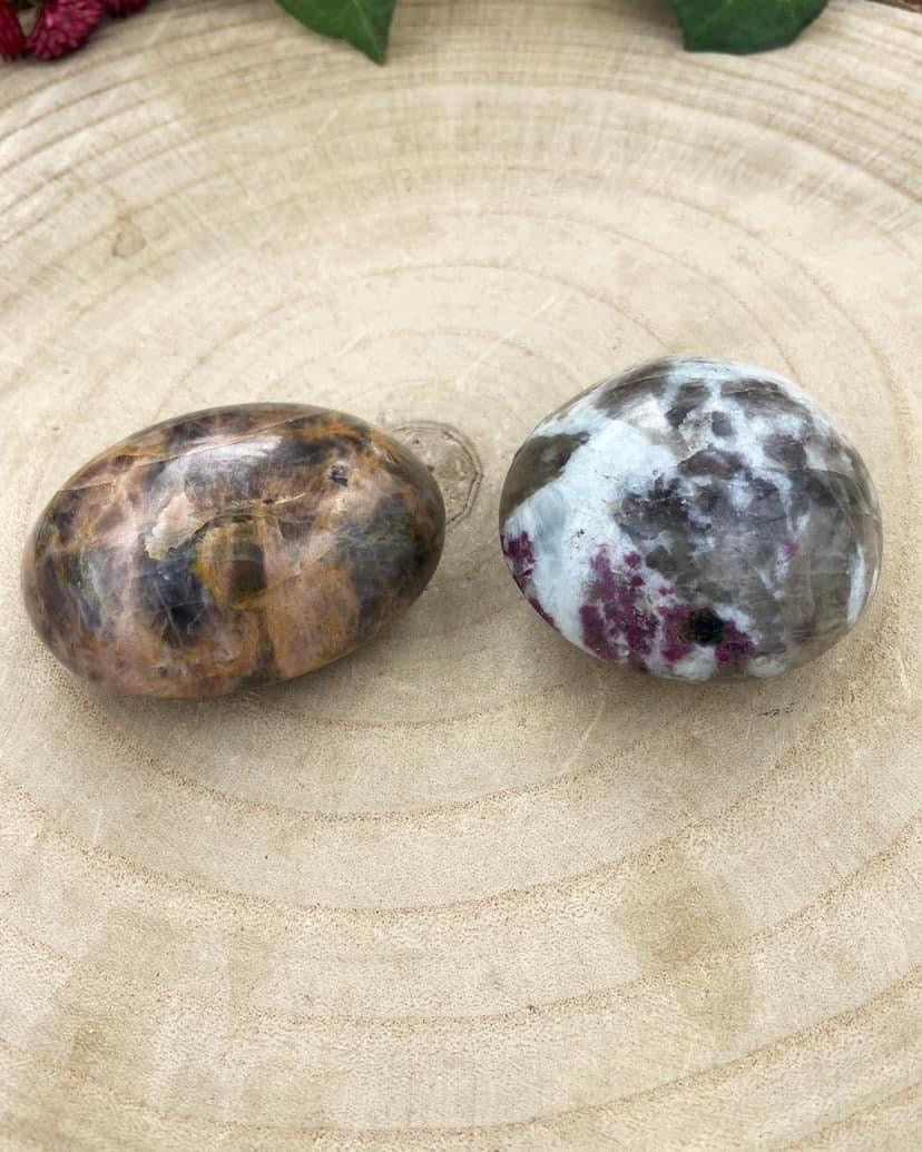 Palm Stones