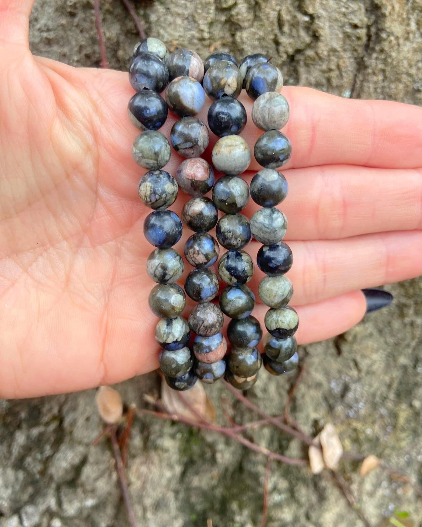 Que Sera Bracelets 8mm