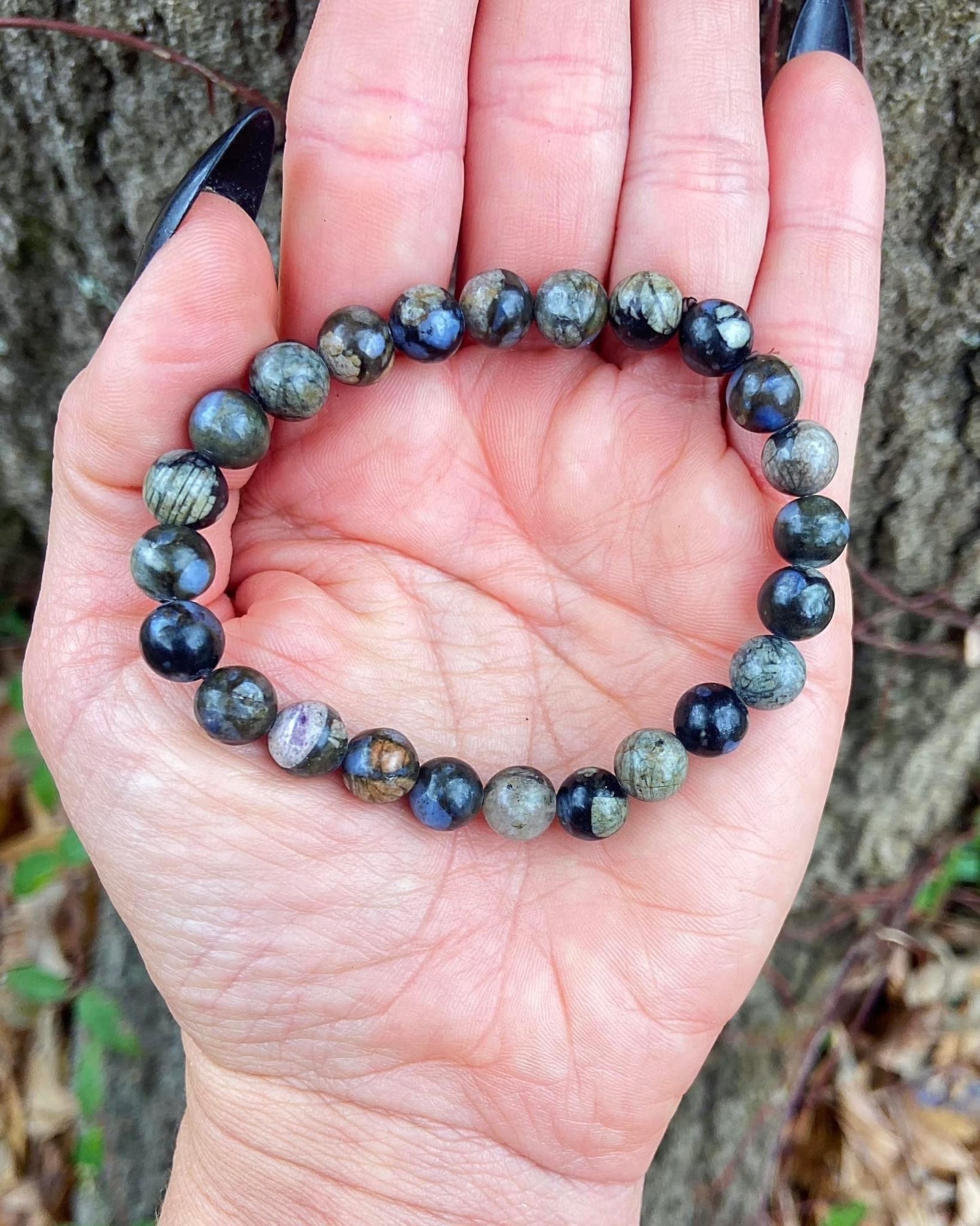 Que Sera Bracelets 8mm