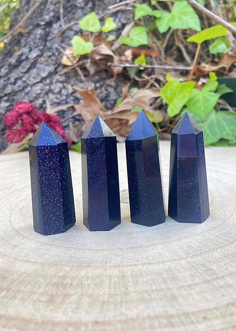 Blue Sandstone Points