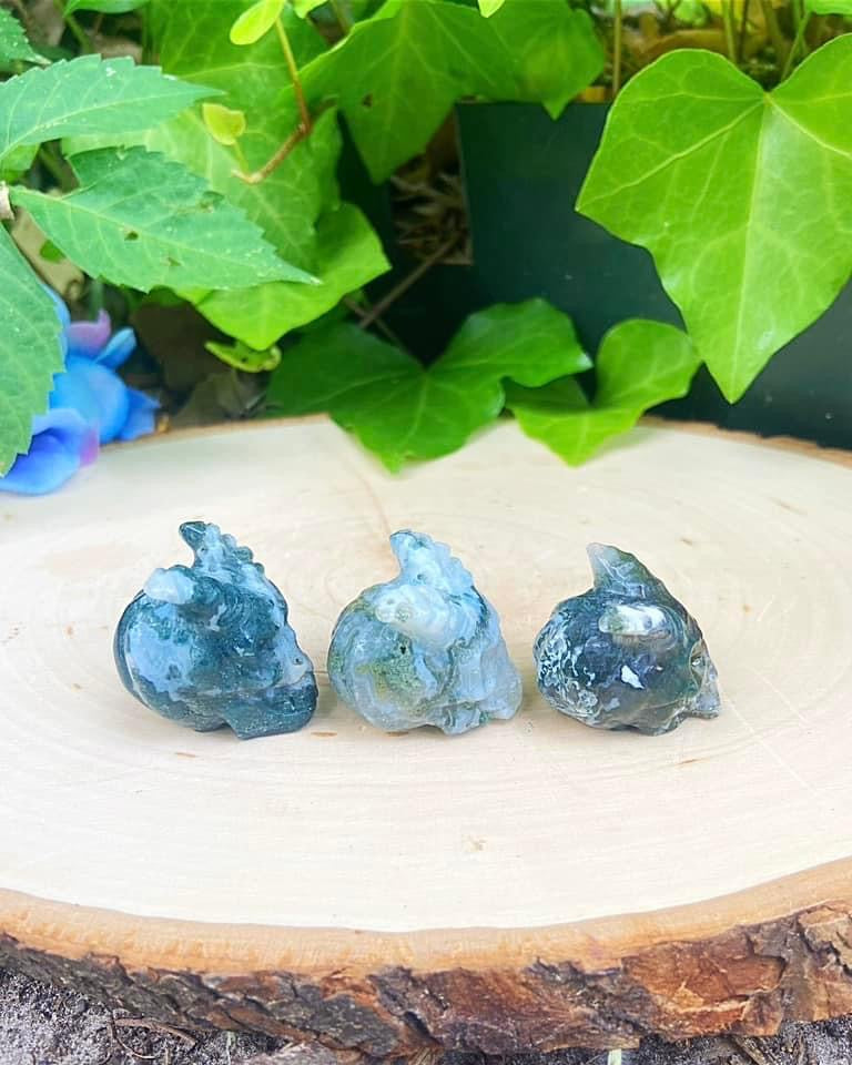 Moss Agate Horned Skulls