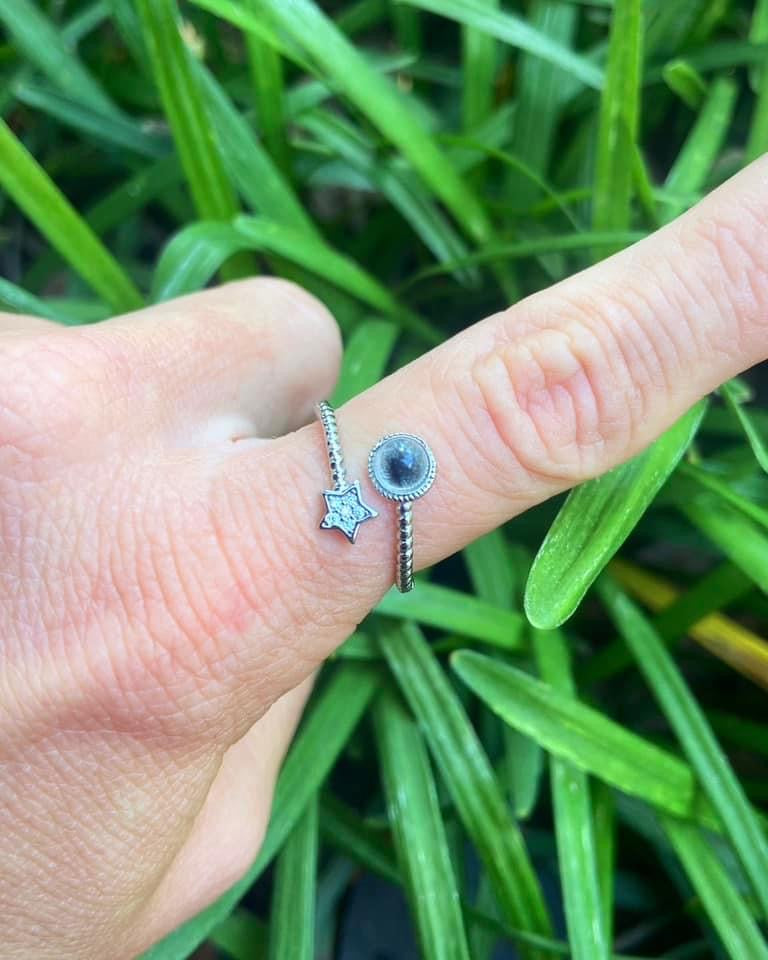 Garden Quartz Star Rings