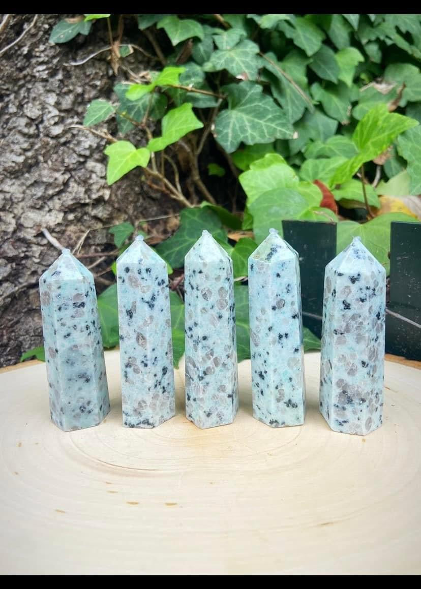 Kiwi Jasper Towers