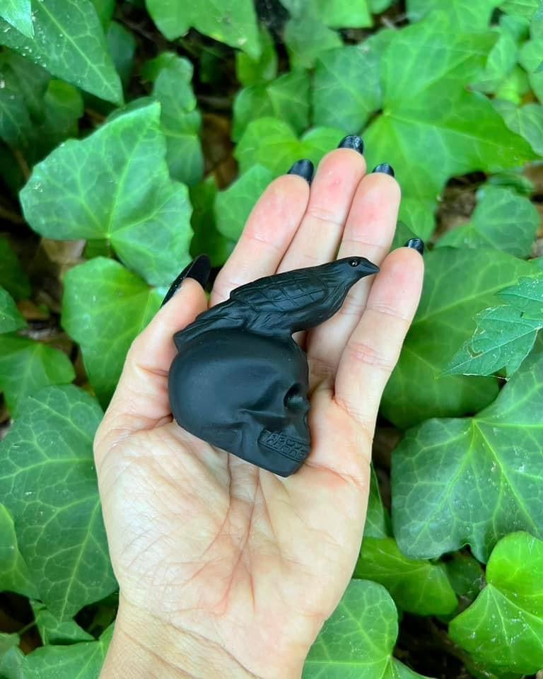 Black Obsidian Skull with Raven