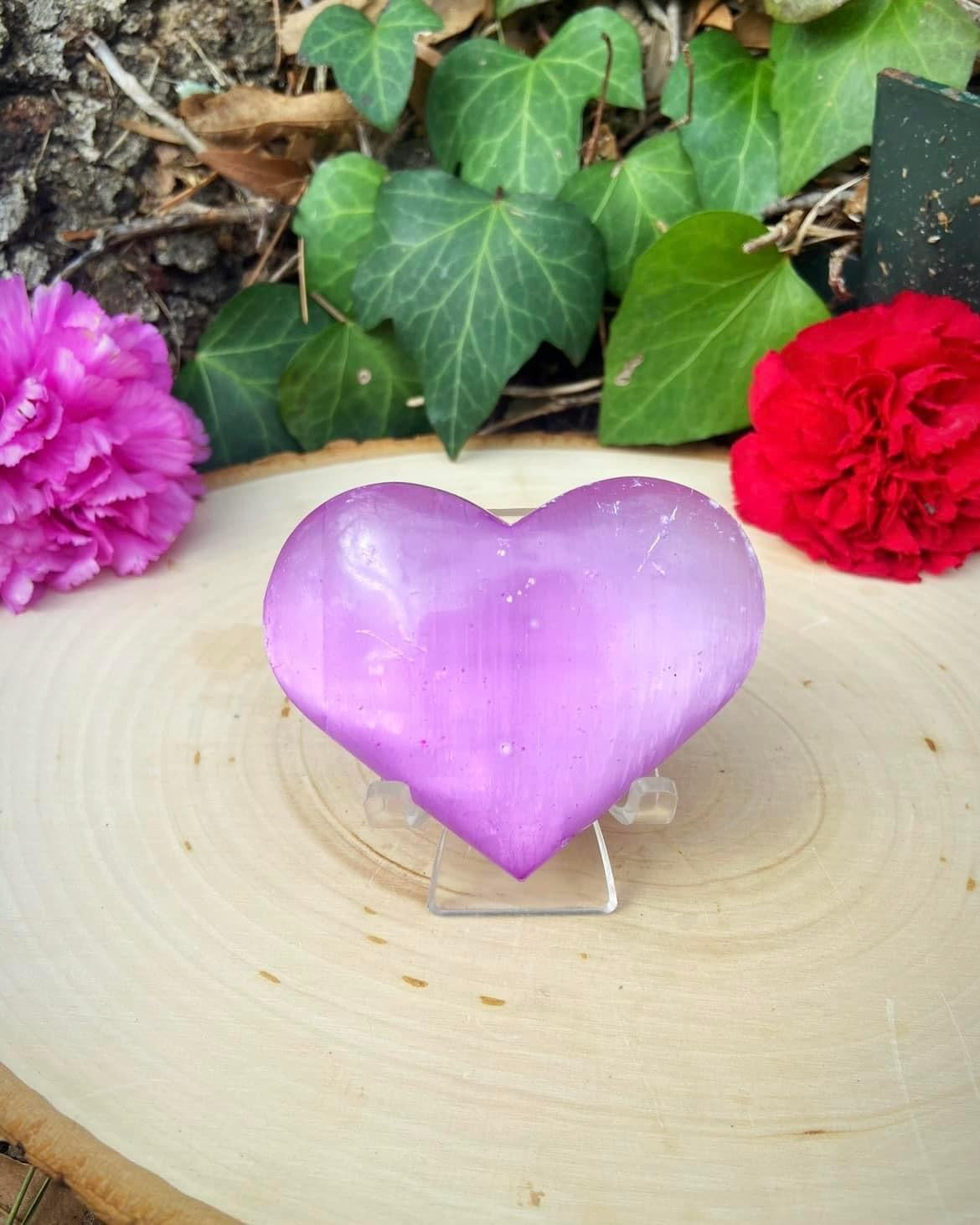 Aura Satin Spar Heart