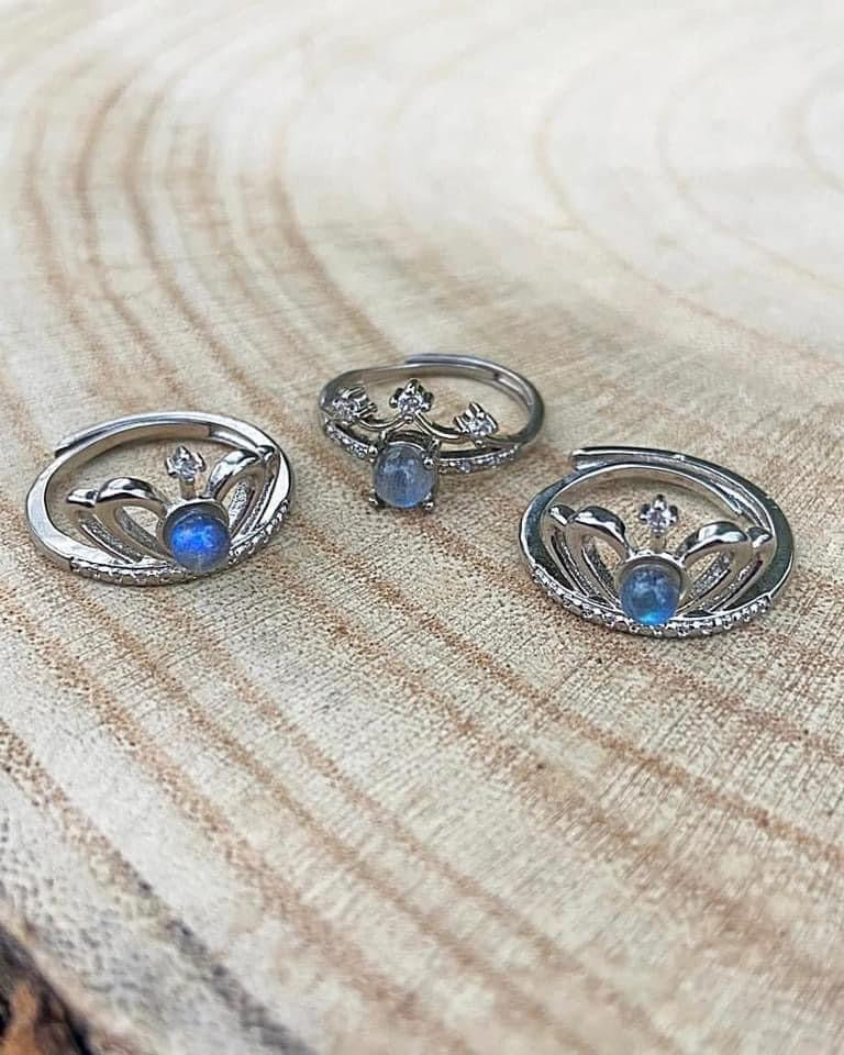 Labradorite Crown Rings