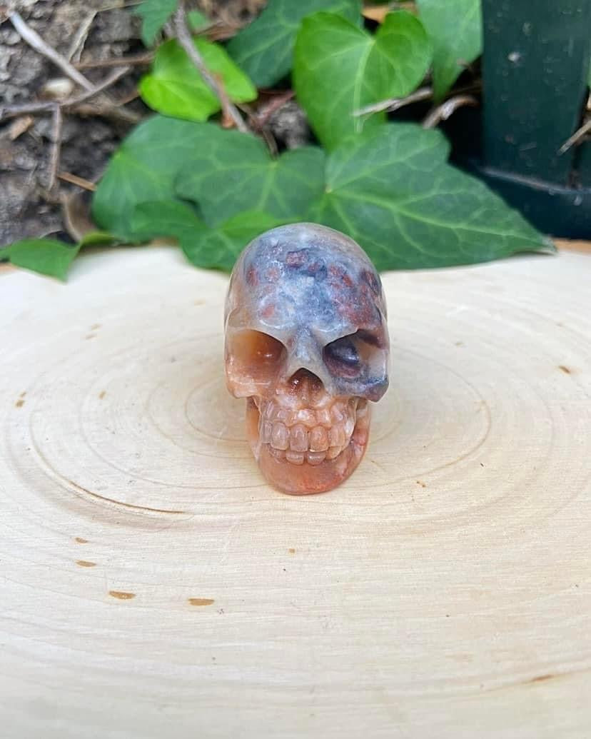 Agate Skull