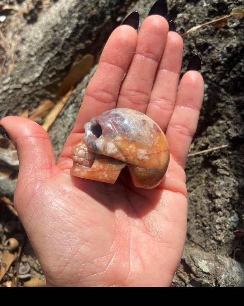 Agate Skull