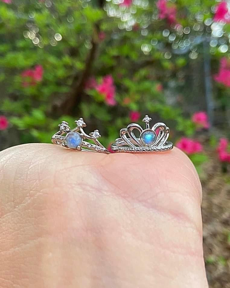 Labradorite Crown Rings