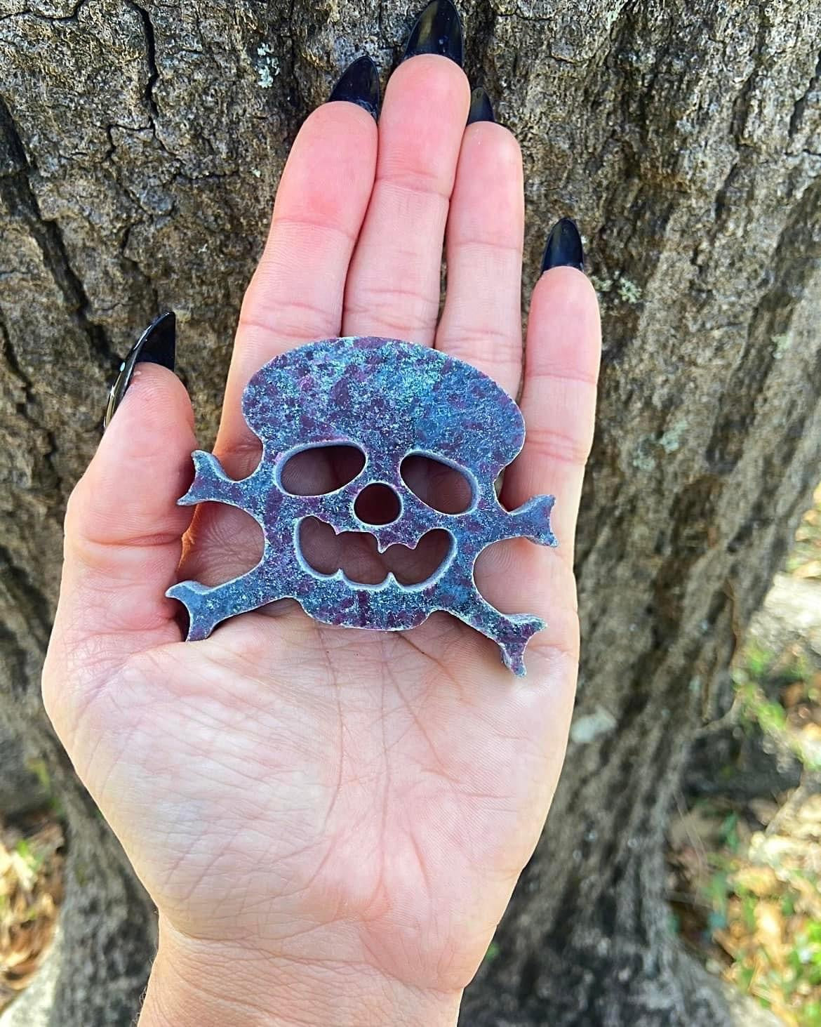 Ruby in Kyanite Skull