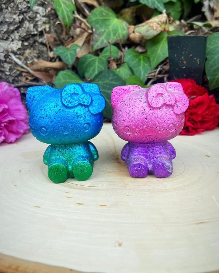 Aura Lava Stone Hello Kitty