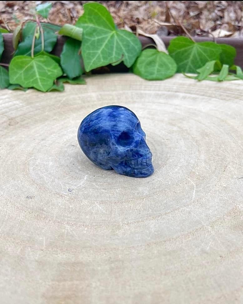 Sodalite Skull