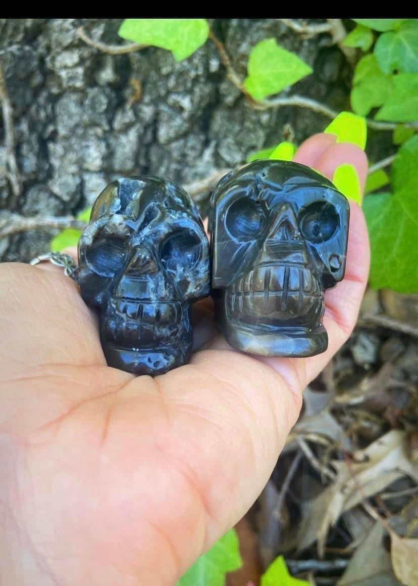 Sphalerite Skulls