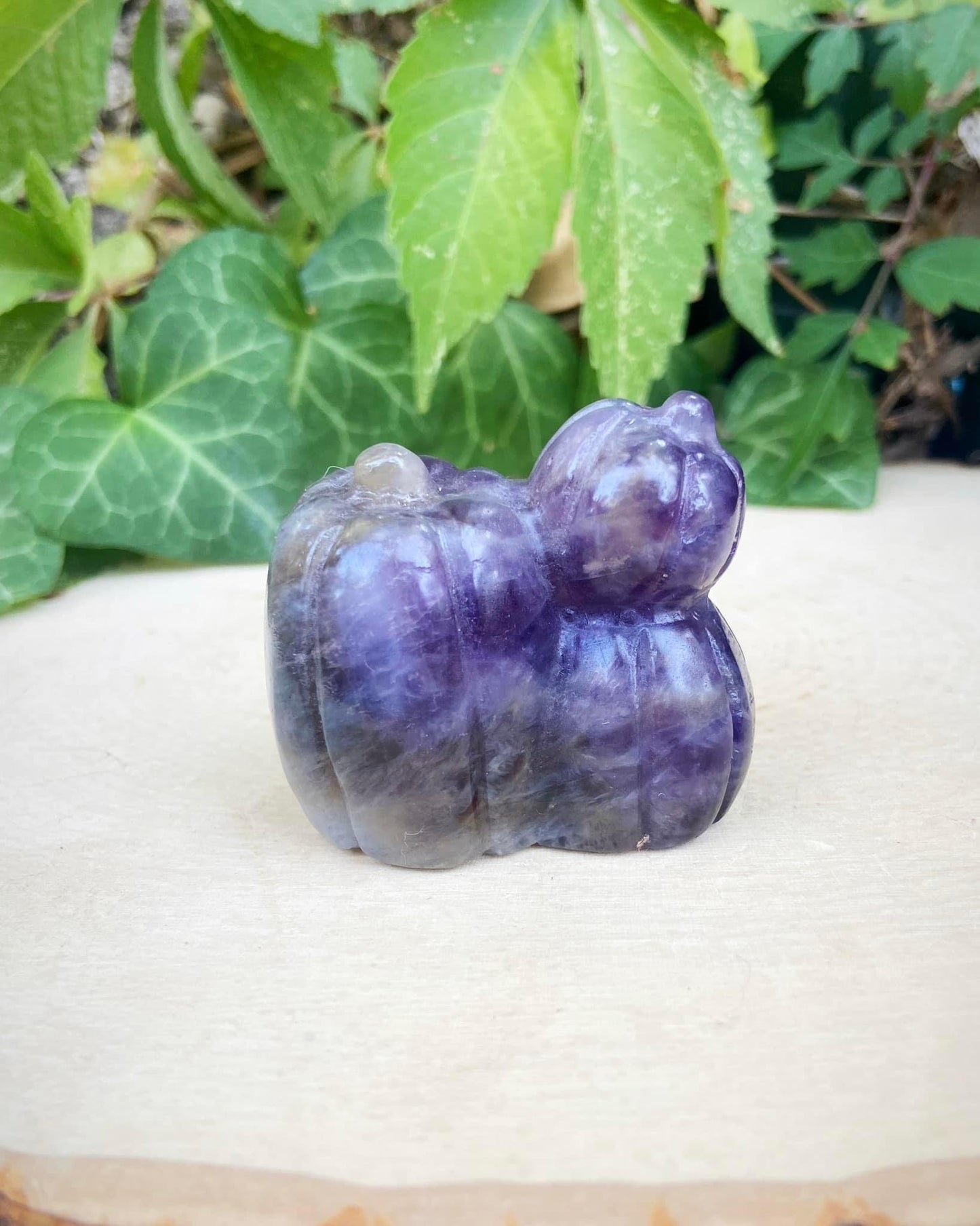 Dream Amethyst Triple Pumpkin