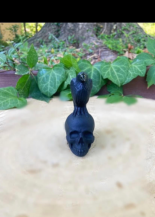 Black Obsidian Skull with Raven