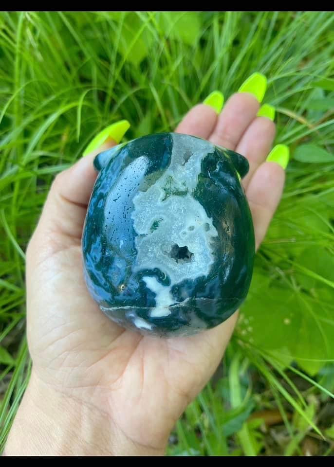 Moss Agate Skull