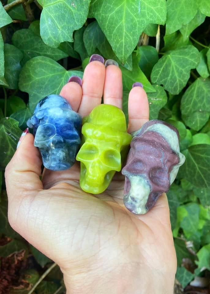 Jasper Santa Skulls