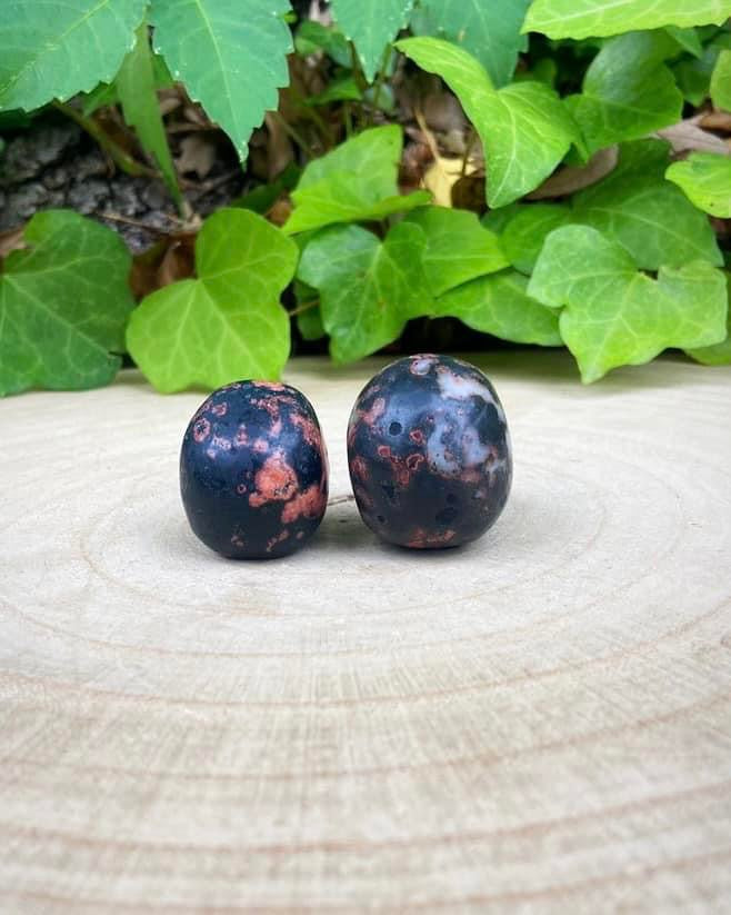 Plum Blossom Jasper Skulls