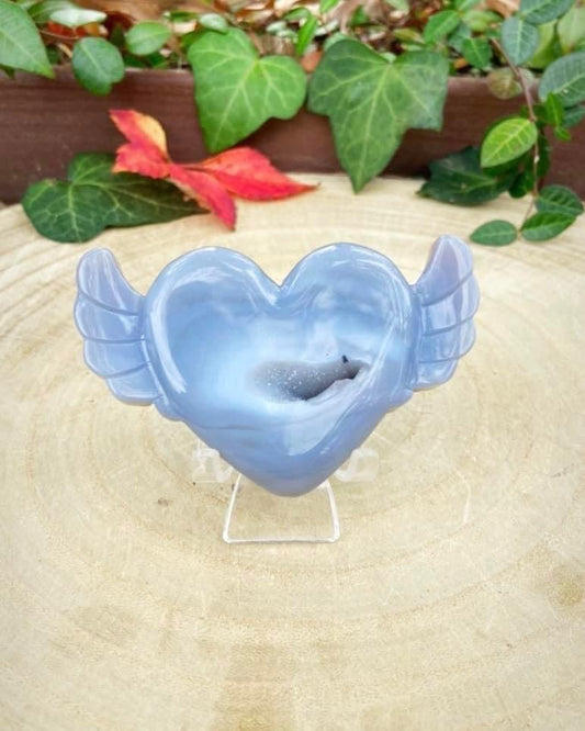 Druzy Agate Heart with Wings