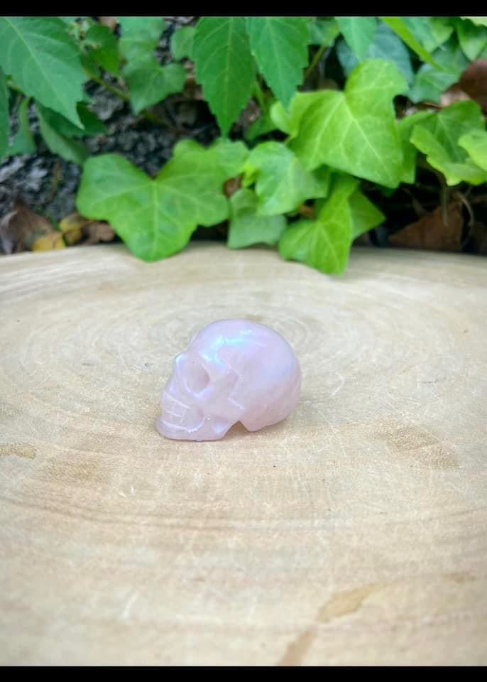 Aura Rose Quartz Skull