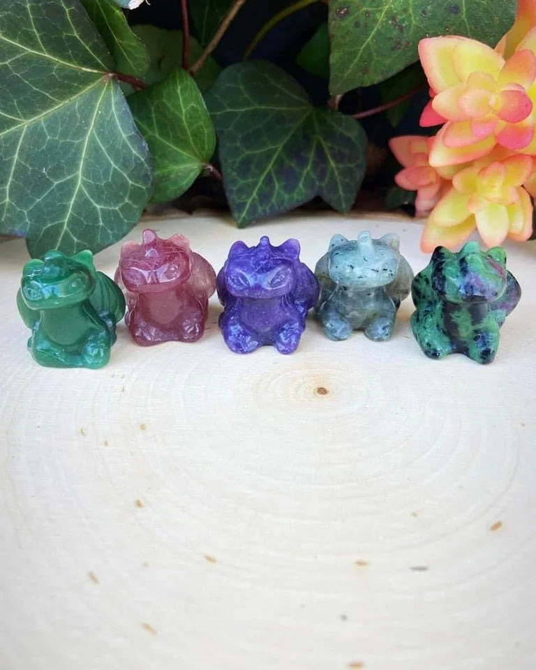 Mini Toothless Carvings