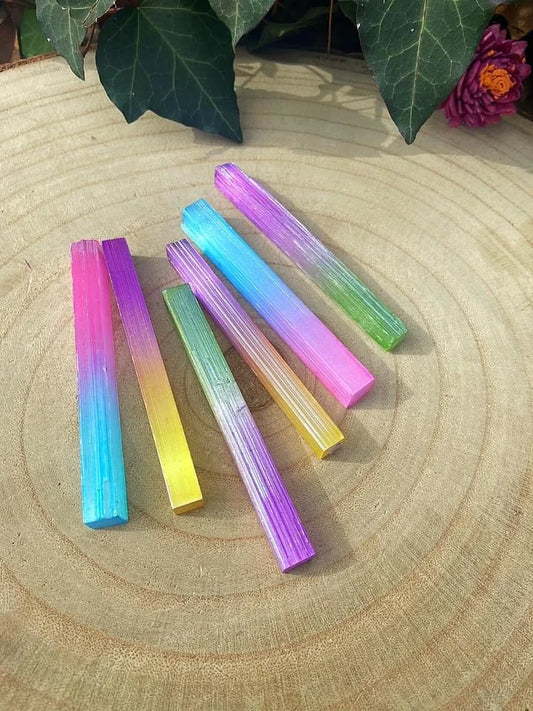 Aura Satin Spar Sticks